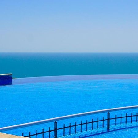 Морски Апартаменти Джулай Морнинг - July Morning Sea View Apartments 卡瓦尔纳 外观 照片