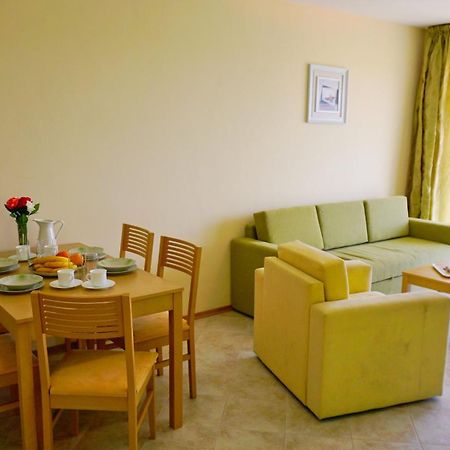 Морски Апартаменти Джулай Морнинг - July Morning Sea View Apartments 卡瓦尔纳 客房 照片