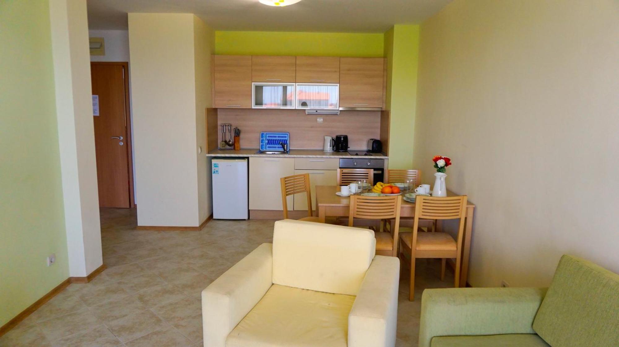 Морски Апартаменти Джулай Морнинг - July Morning Sea View Apartments 卡瓦尔纳 客房 照片
