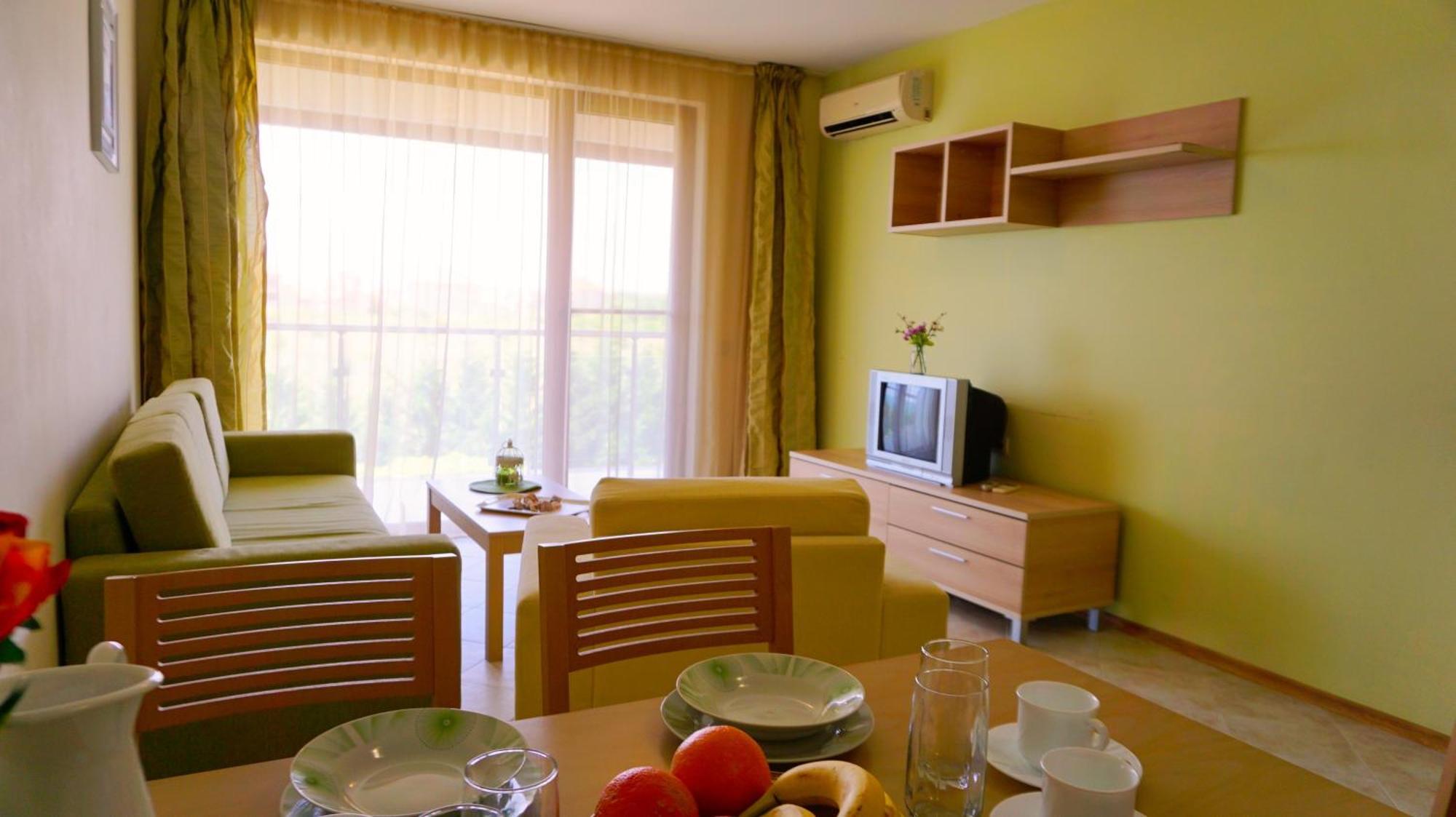 Морски Апартаменти Джулай Морнинг - July Morning Sea View Apartments 卡瓦尔纳 客房 照片