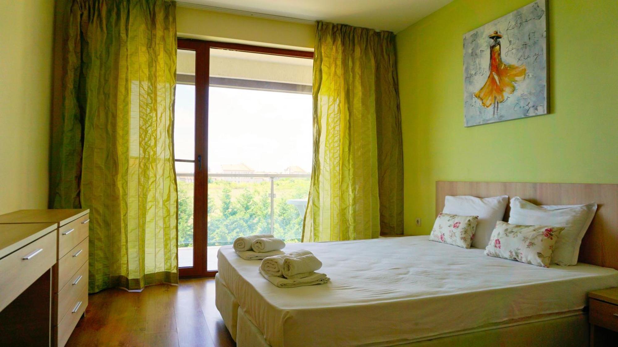 Морски Апартаменти Джулай Морнинг - July Morning Sea View Apartments 卡瓦尔纳 客房 照片