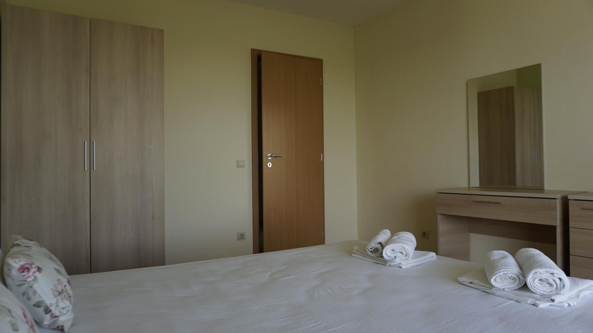 Морски Апартаменти Джулай Морнинг - July Morning Sea View Apartments 卡瓦尔纳 客房 照片